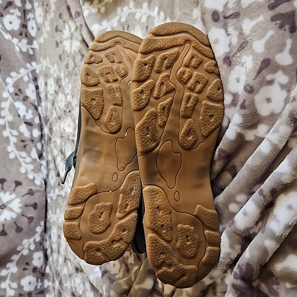 YASIRUN Gray Geometric Ankle Boot - Picture 4 of 4